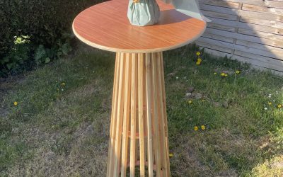 Mange-Debout en bois